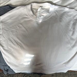 Lululemon Softstreme Perfectly Oversized Cropped Crew, in white opal, size 6